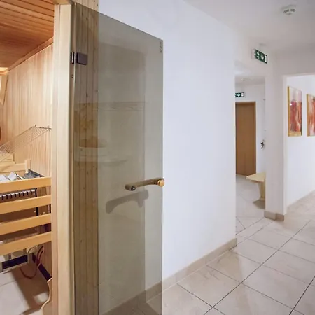 Apartment Inviting Flat With Sauna In