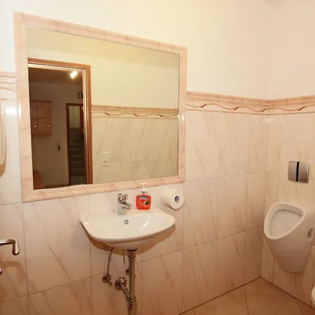 In Kaltenbach Near Lift Daire *