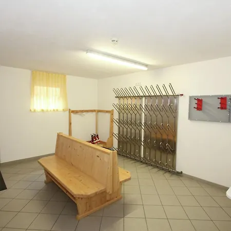 In Kaltenbach Near Lift 스텀